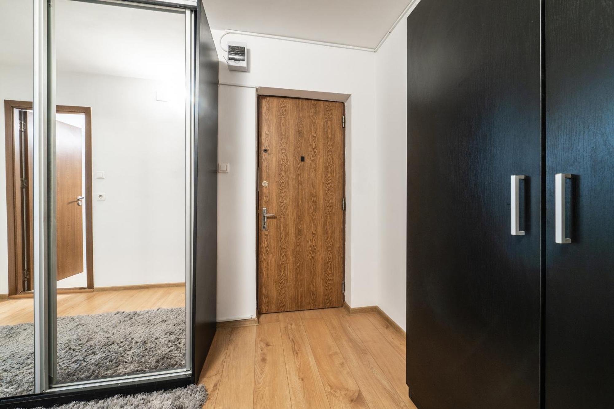 Modern & Cozy - Near Herastrau Park Apartament